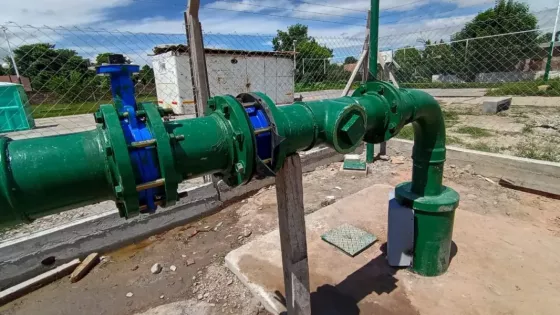 106424-avanza-la-nueva-fuente-de-abastecimiento-en-hipolito-yrigoyen